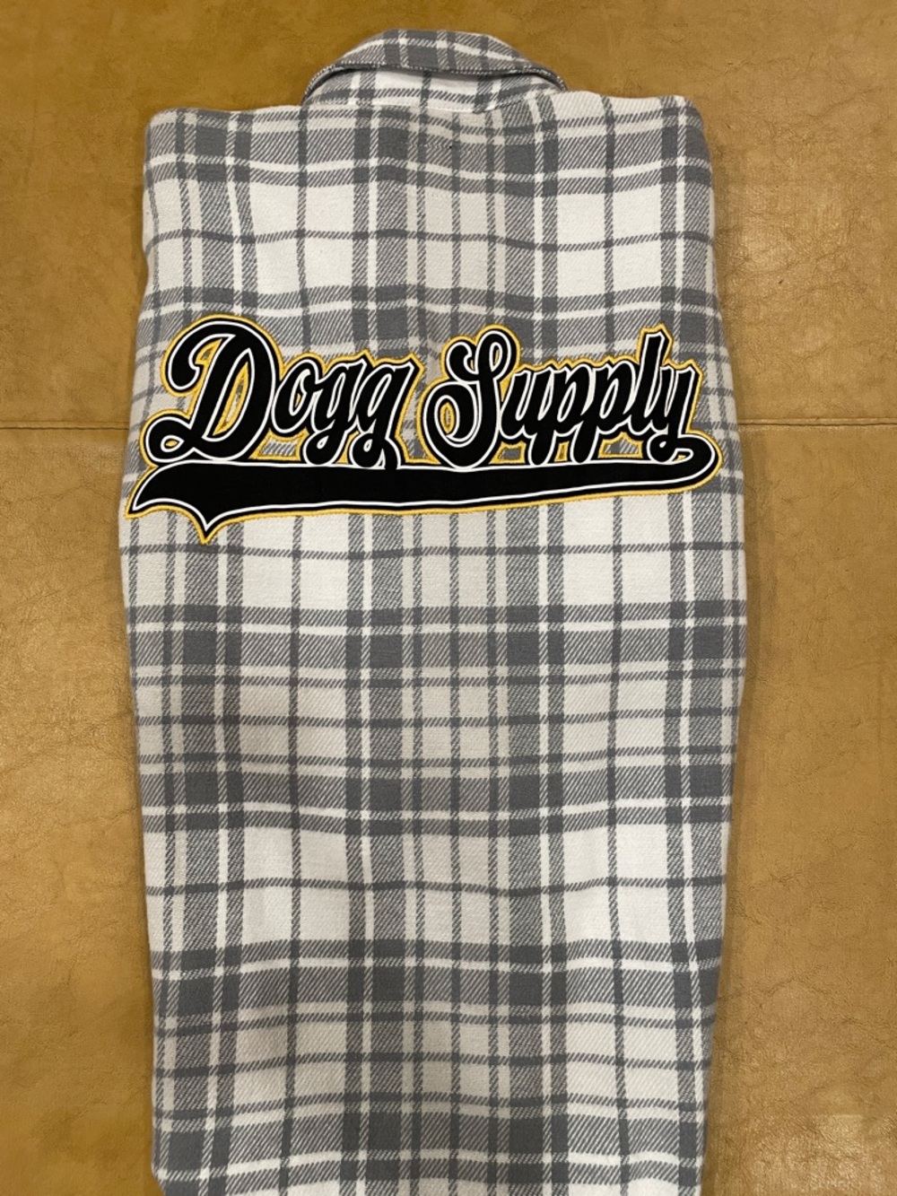 Dogg Supply Gray Plaid Button-Down Casual Flannel Shirt